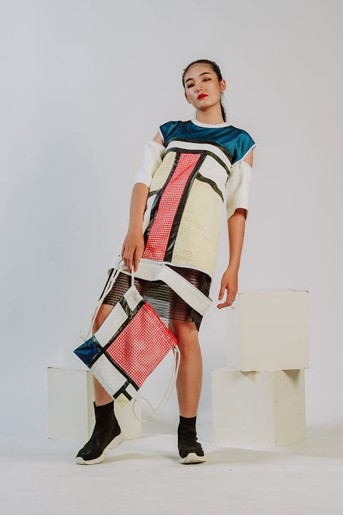 Tendências de Moda 2025: O Que Vai Bombar no Ano